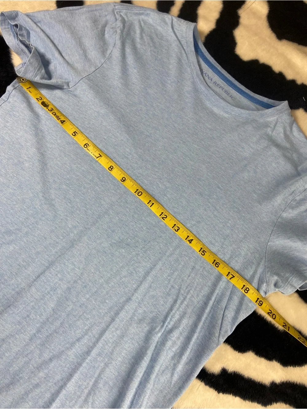 Banana Republic one tiny